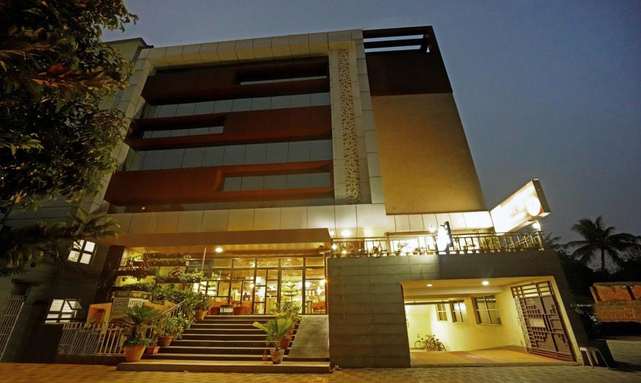 Treebo Lazystay Grand Patia Bhubaneswar Dış mekan fotoğraf